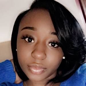 Meet your Posher, Kimberlee